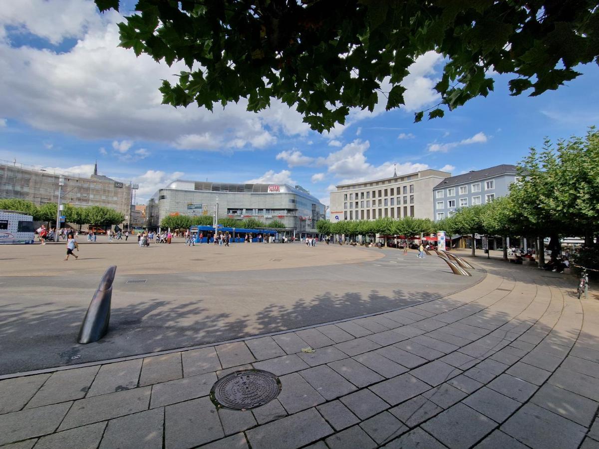 Exklusives Und Helles Dachgeschoss-Apartment No 3 Im Zentrum Von Kassel, Schnelles 1Gbit Internet, Geschirrspueler, Boxspringbetten المظهر الخارجي الصورة