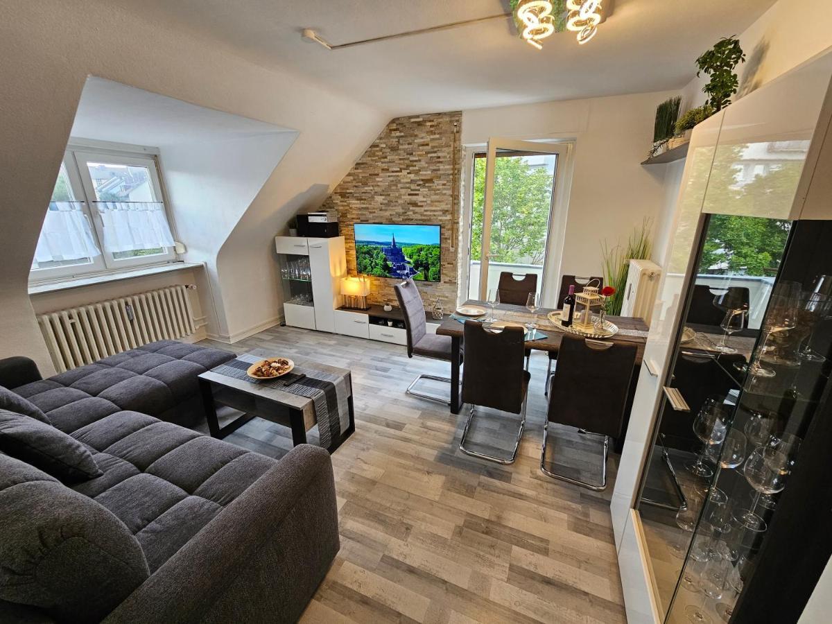 Exklusives Und Helles Dachgeschoss-Apartment No 3 Im Zentrum Von Kassel, Schnelles 1Gbit Internet, Geschirrspueler, Boxspringbetten المظهر الخارجي الصورة