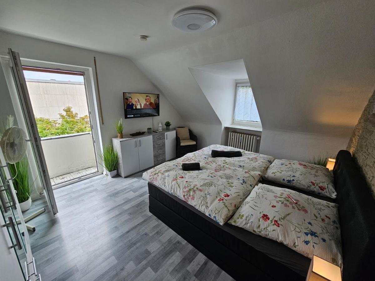 Exklusives Und Helles Dachgeschoss-Apartment No 3 Im Zentrum Von Kassel, Schnelles 1Gbit Internet, Geschirrspueler, Boxspringbetten المظهر الخارجي الصورة