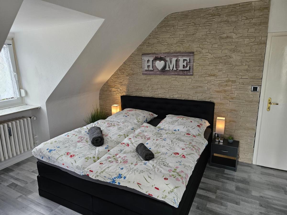 Exklusives Und Helles Dachgeschoss-Apartment No 3 Im Zentrum Von Kassel, Schnelles 1Gbit Internet, Geschirrspueler, Boxspringbetten المظهر الخارجي الصورة